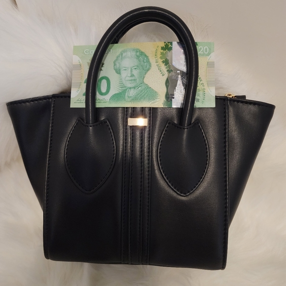Alexandra K Handbag (vegan) - Picture 8 of 8